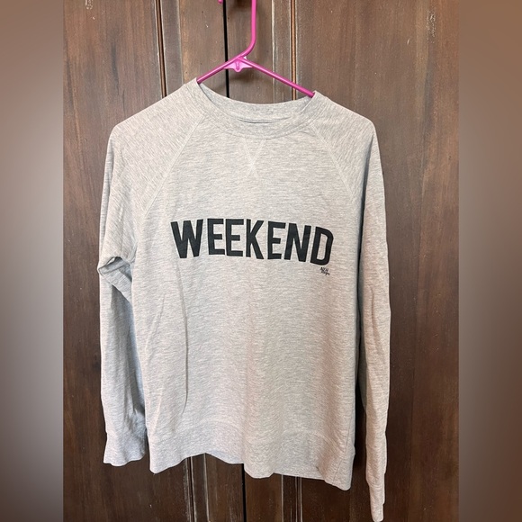 Tops - Gray 'WEEKEND' Sweatshirt